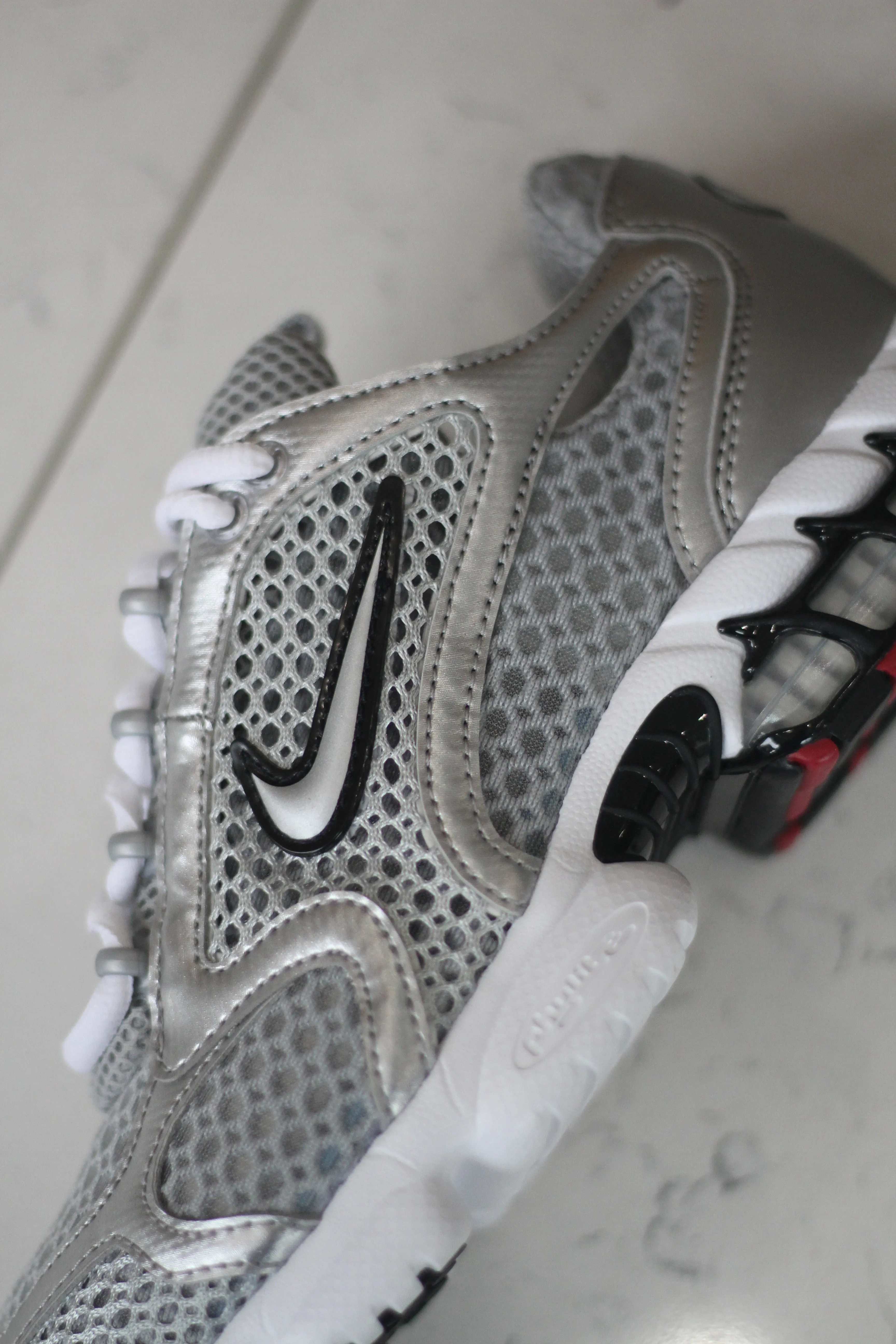 AIR ZOOM SPIRIDON CAGE 2 "METALLIC SILVER"