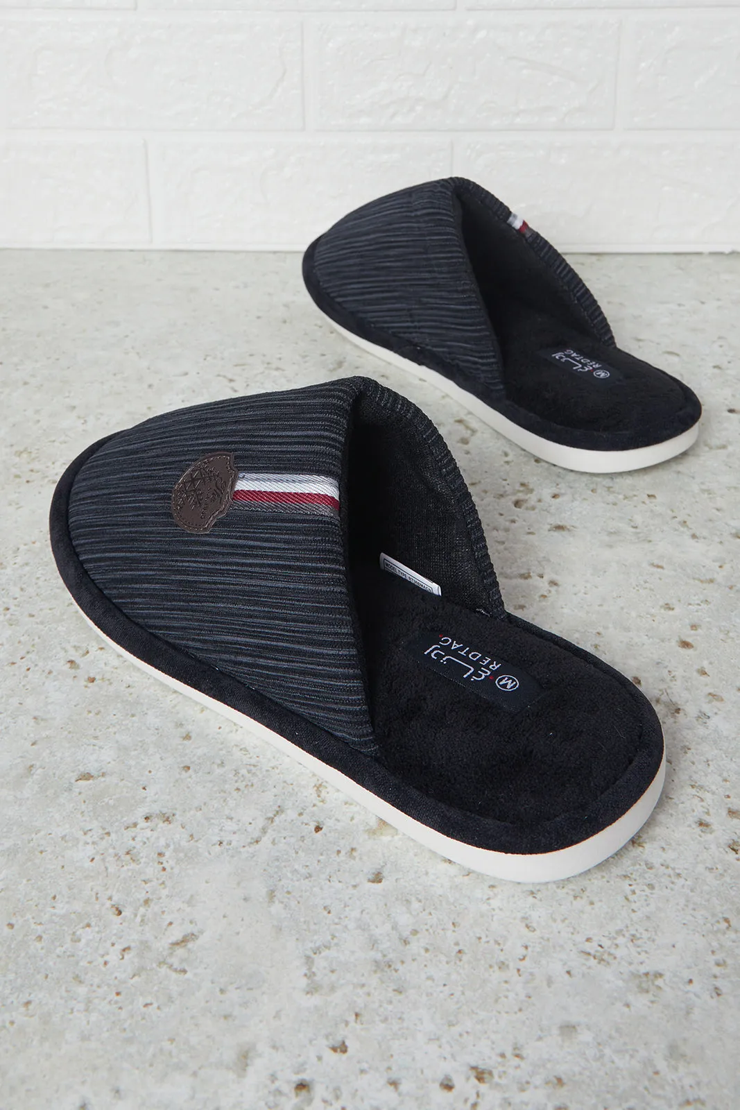 Men Black Mule Slipper