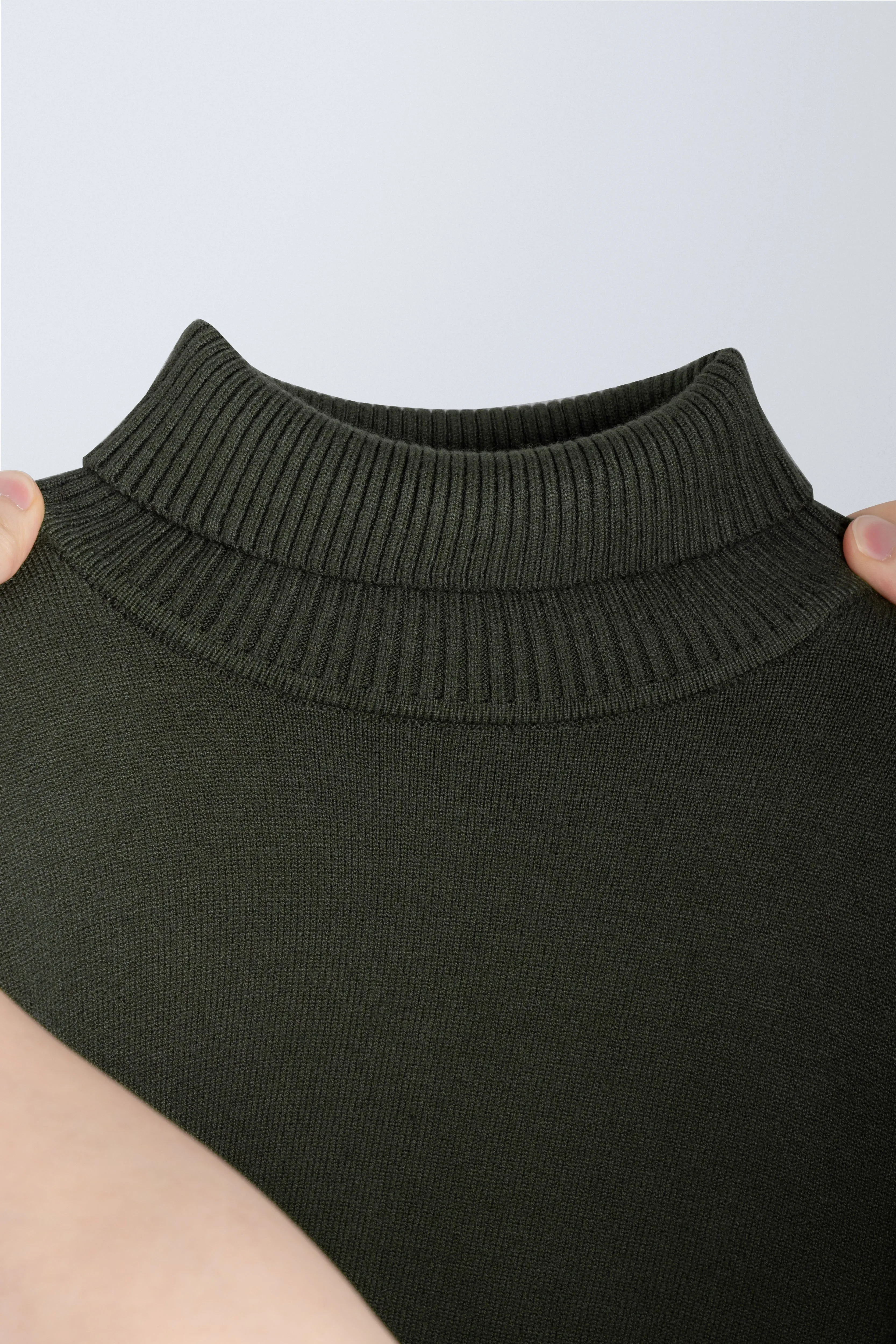 X RAY Boy's Turtleneck Sweater, Soft Slim Fit Middleweight Pullover Sweaters